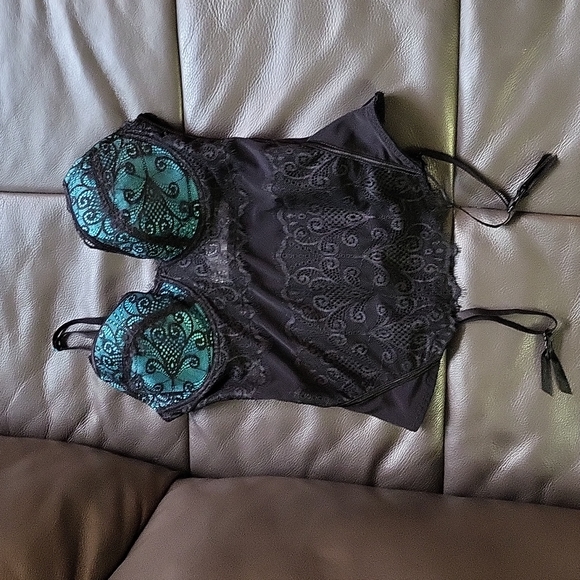 corset and panties set 36 D - Picture 8 of 16